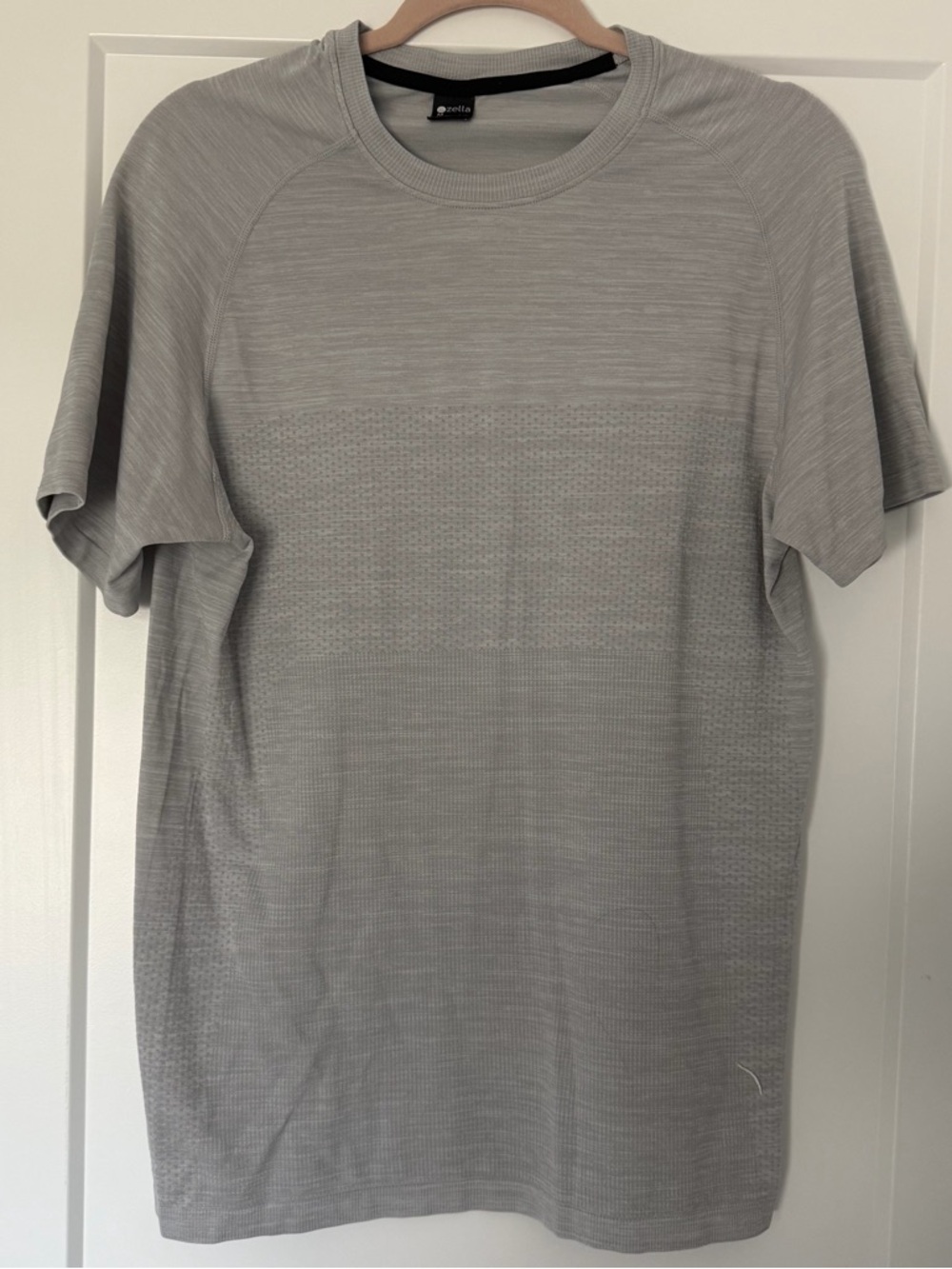 Zella Men's Gray Short-Sleeve Performance Shirt